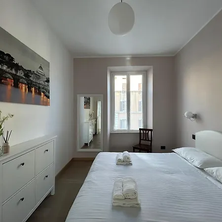 Leonard Vatican House *