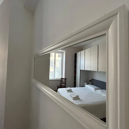 Leonard Vatican House 아파트 *