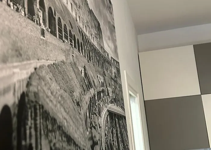 Leonard Vatican House * Rome