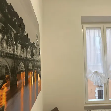 Leonard Vatican House * Rome
